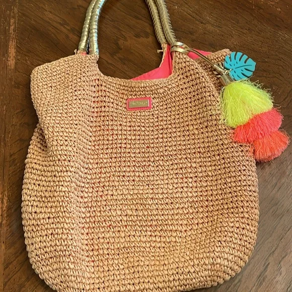 Lilly Pulitzer straw tote - Picture 1 of 11